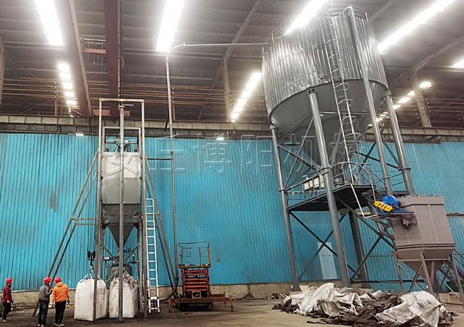 碳材料噸袋拆包機介紹  密閉無塵拆包噸破袋機