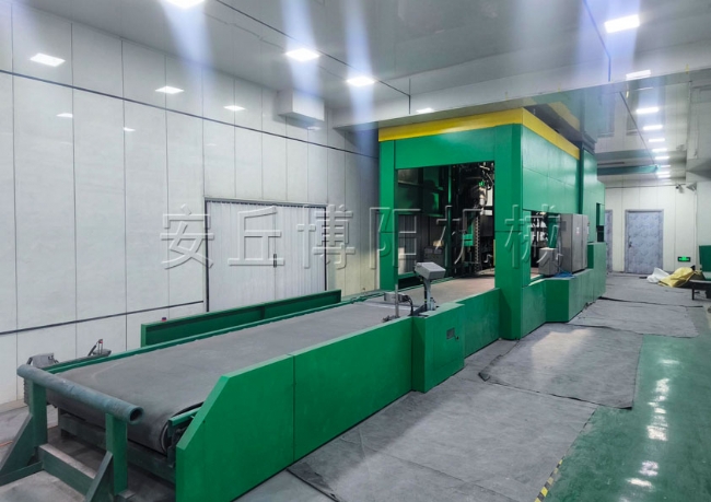 全自動(dòng)噸袋包裝機(jī)介紹  氧化鋁全自動(dòng)噸包包裝稱